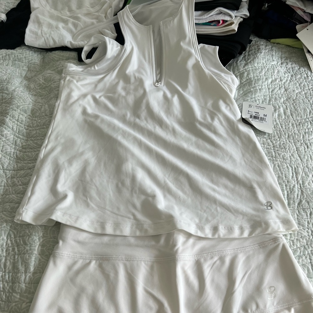 Sofibella tennis set top and skirt